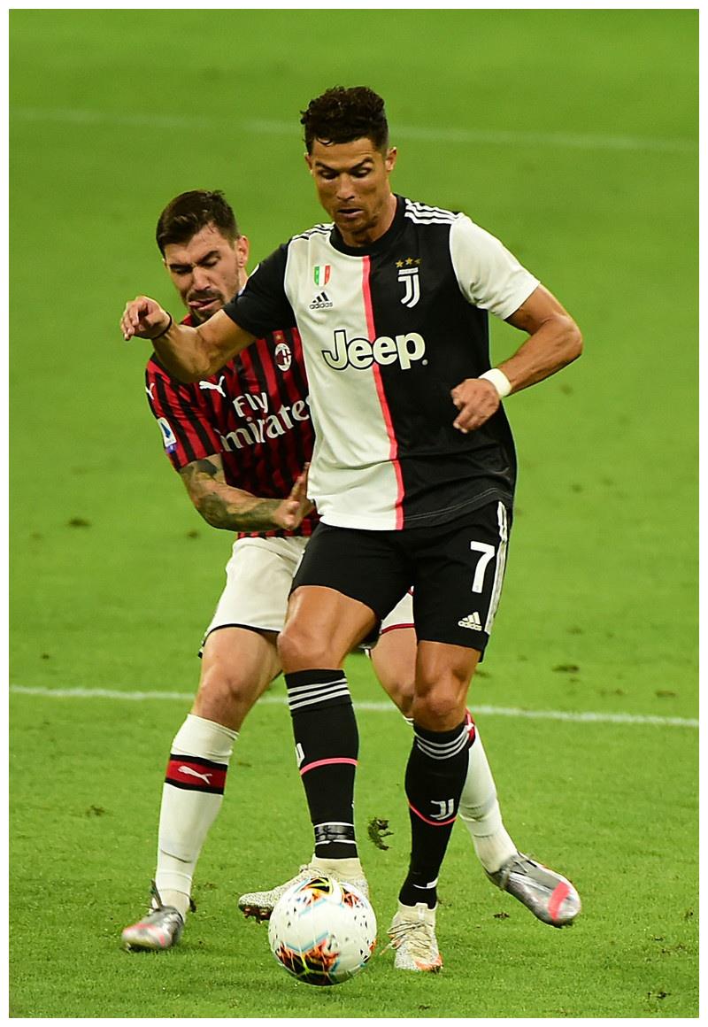 爱游戏官网-风云突变里尔赛前防线松动犹他爵士围绕德国杯调整名单之后，窗口期上海海港备战欧超杯的简单介绍